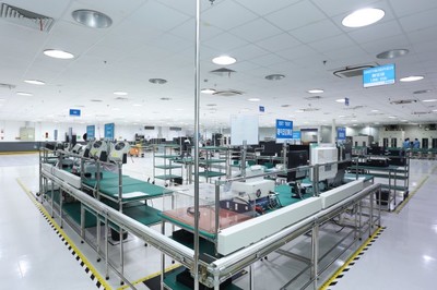 &ldquo;聯(lián)姻&rdquo;一年,上海自貿區(qū)的兩家外企有了&ldquo;結晶&rdquo;