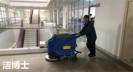 潔博士掃地車在建筑物清潔服務(wù)中的卓越應(yīng)用案例